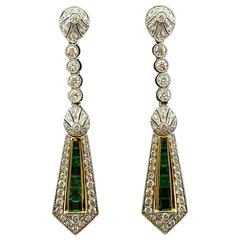 earrings drop emerald diamond gold calibre round brilliant boucheron jewelry
