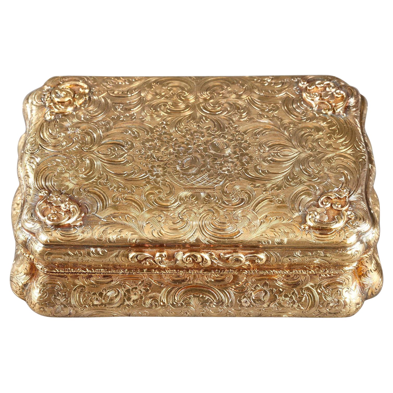 Mid-19th century Hanau Gold Box.  For Sale