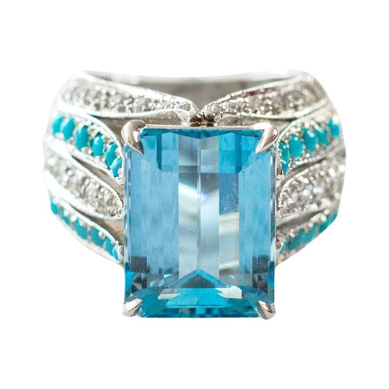 Bague en platine avec aigue-marine de 9,75 carats, diamants et turquoise en vente