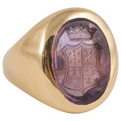 Amethyst gold signet ring