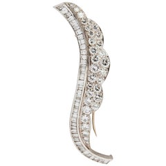 Beautiful Diamond Platinum Leaf Brooch