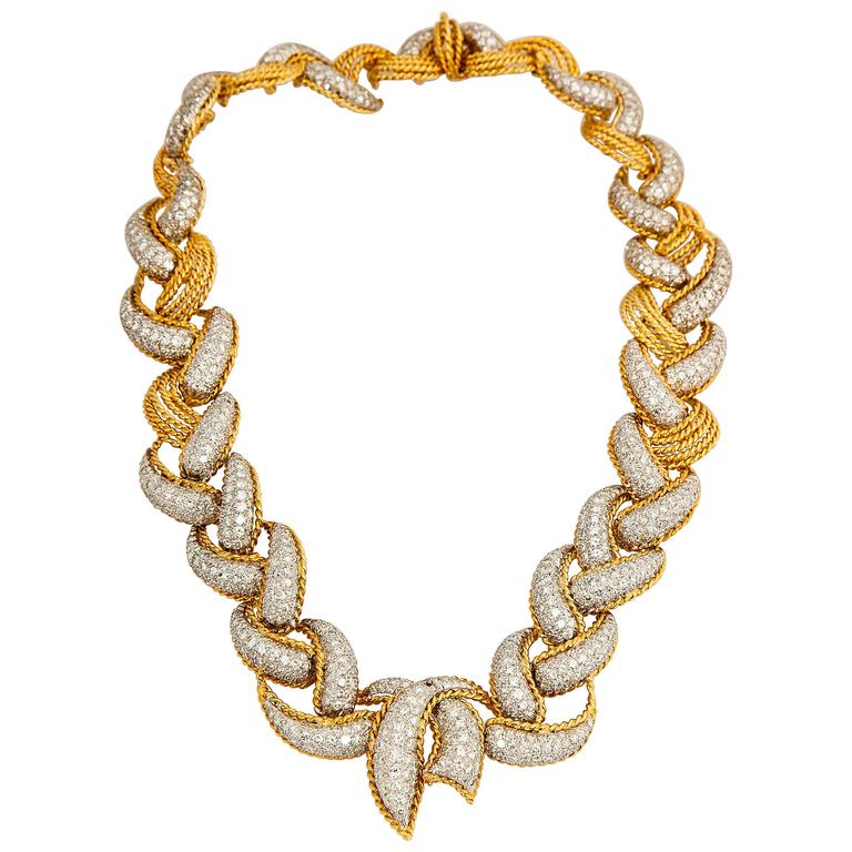 Beautiful Diamond Gold Platinum Necklace For Sale at 1stdibs