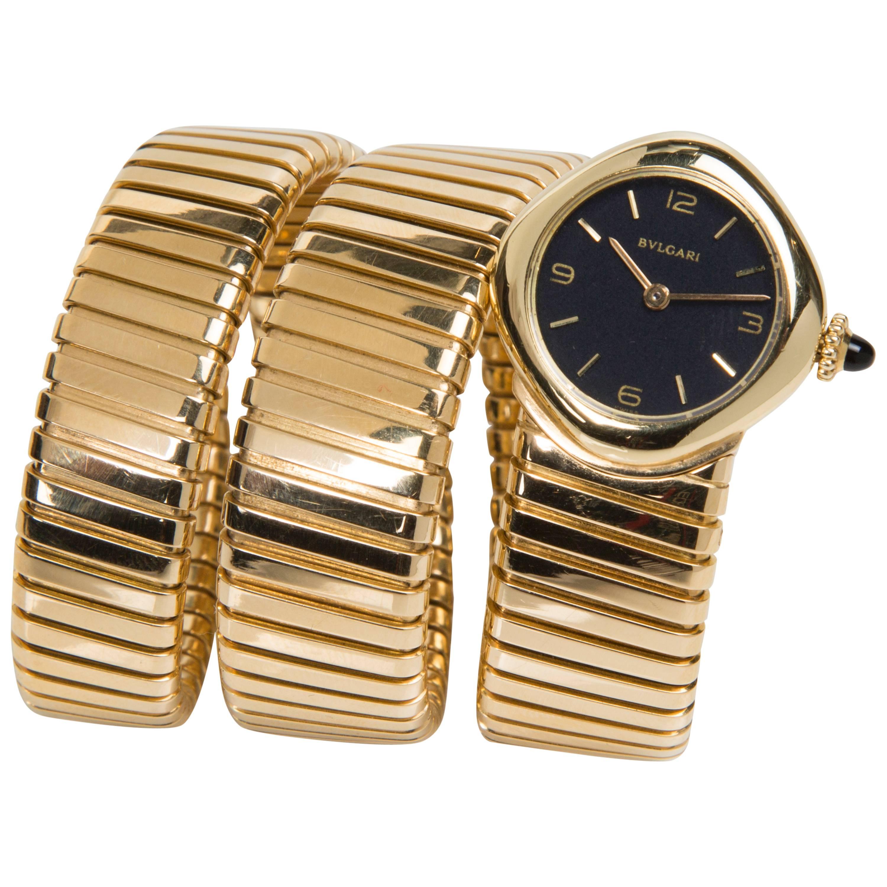 Bulgari lady's Yellow Gold Onyx Serpenti wristwatch For Sale