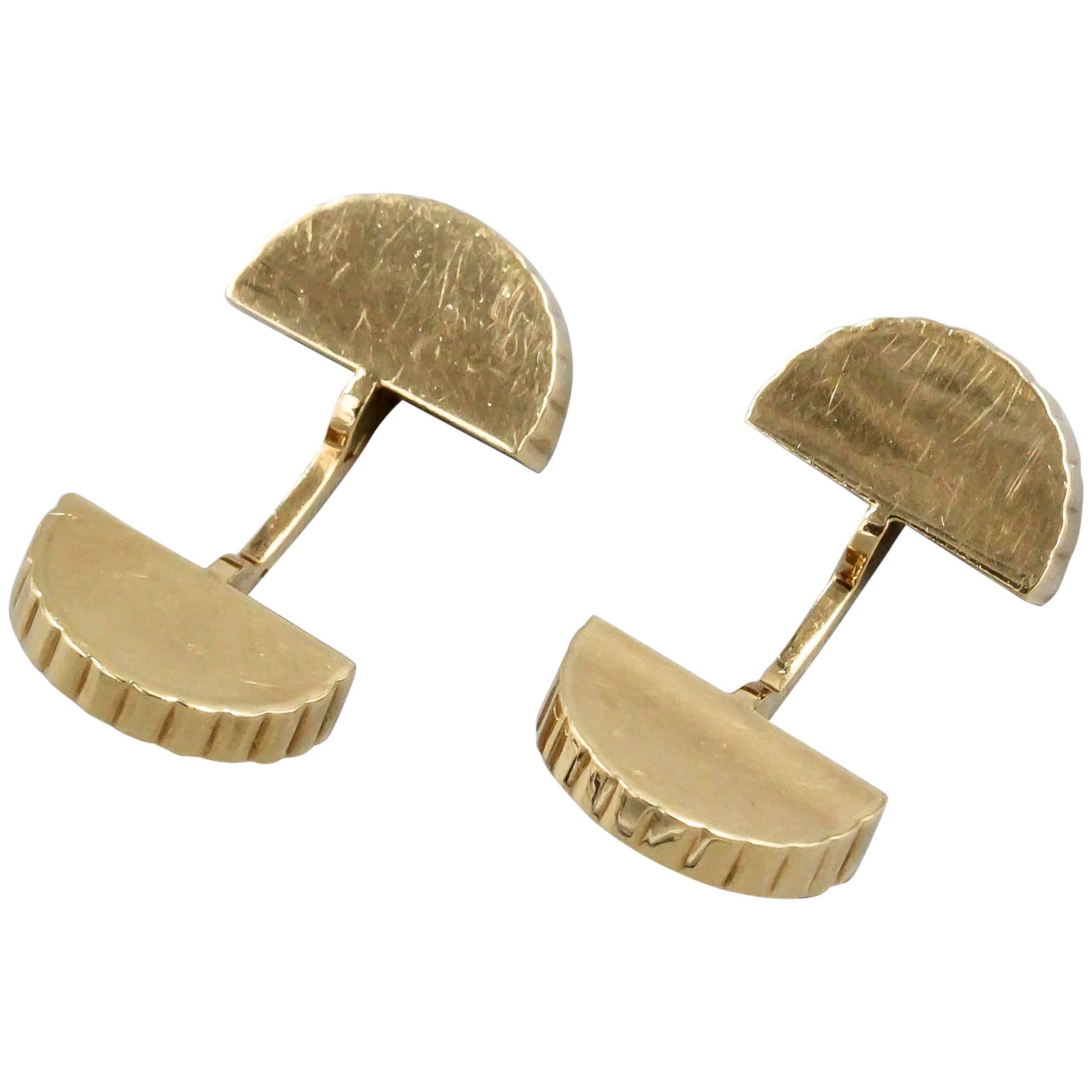 CARTIER PARIS Art Deco Yellow Gold Coin-Edge Fan Cufflinks For Sale