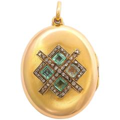 Antique Victorian Emerald Diamond gold Locket