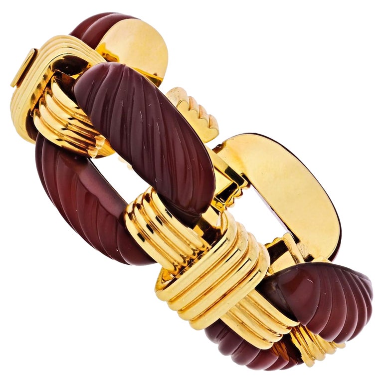 David Webb Platinum Abd 18 Karat Yellow Gold Fluted Carnelian Link Bracelet For Sale
