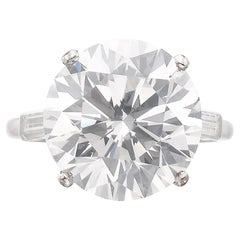 Exceptional Flawless Type 2A GIA Certified 6 Carat Round Brilliant Cut Diamond