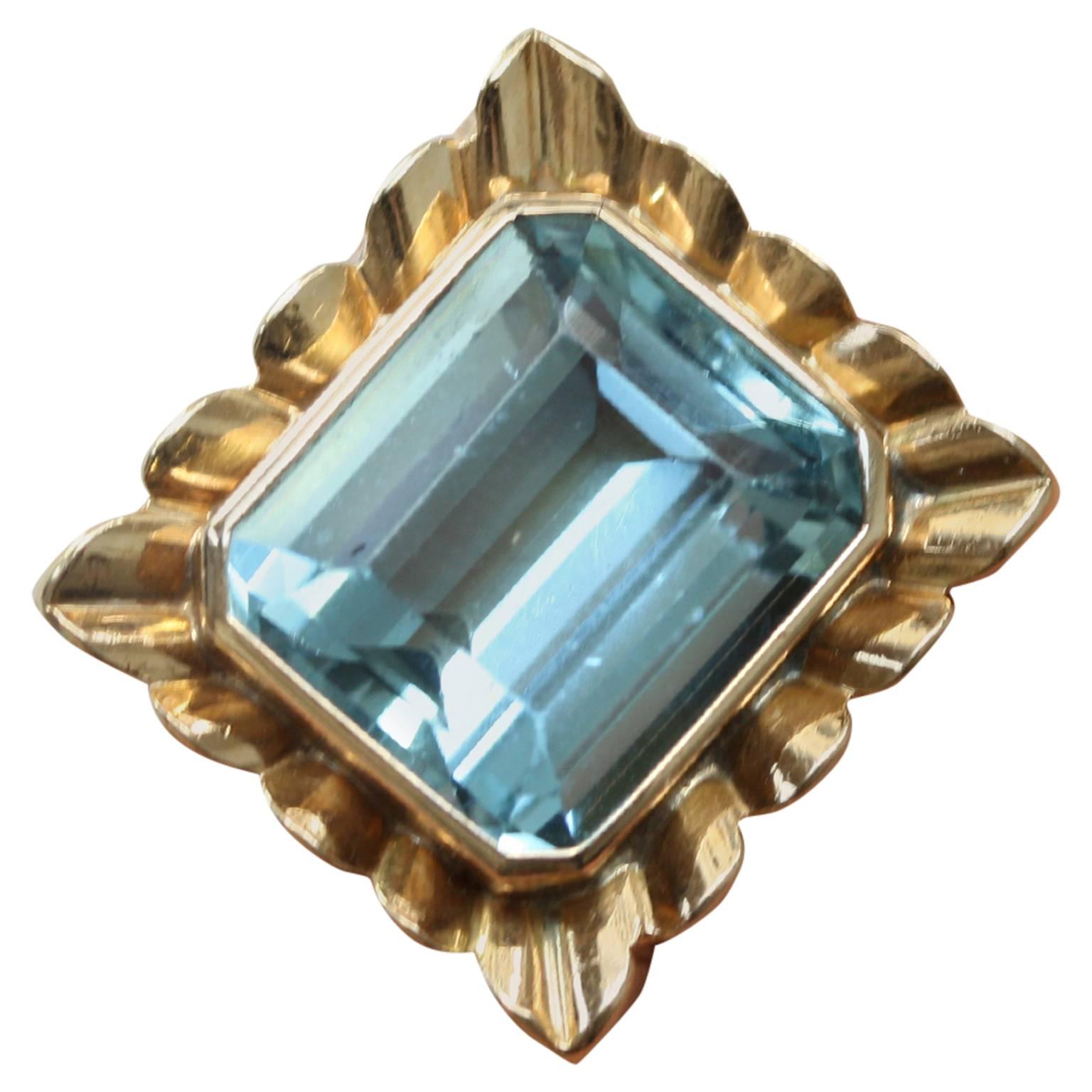 Gold Aquamarine Ring