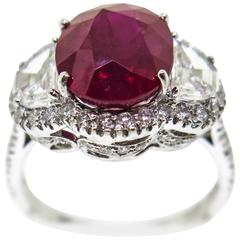 Amazing Burmese Ruby with Diamonds Ring
