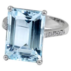 Annellino Fine Jewellery Anello Cocktail con Acquamarina e Diamante Bianco 18k