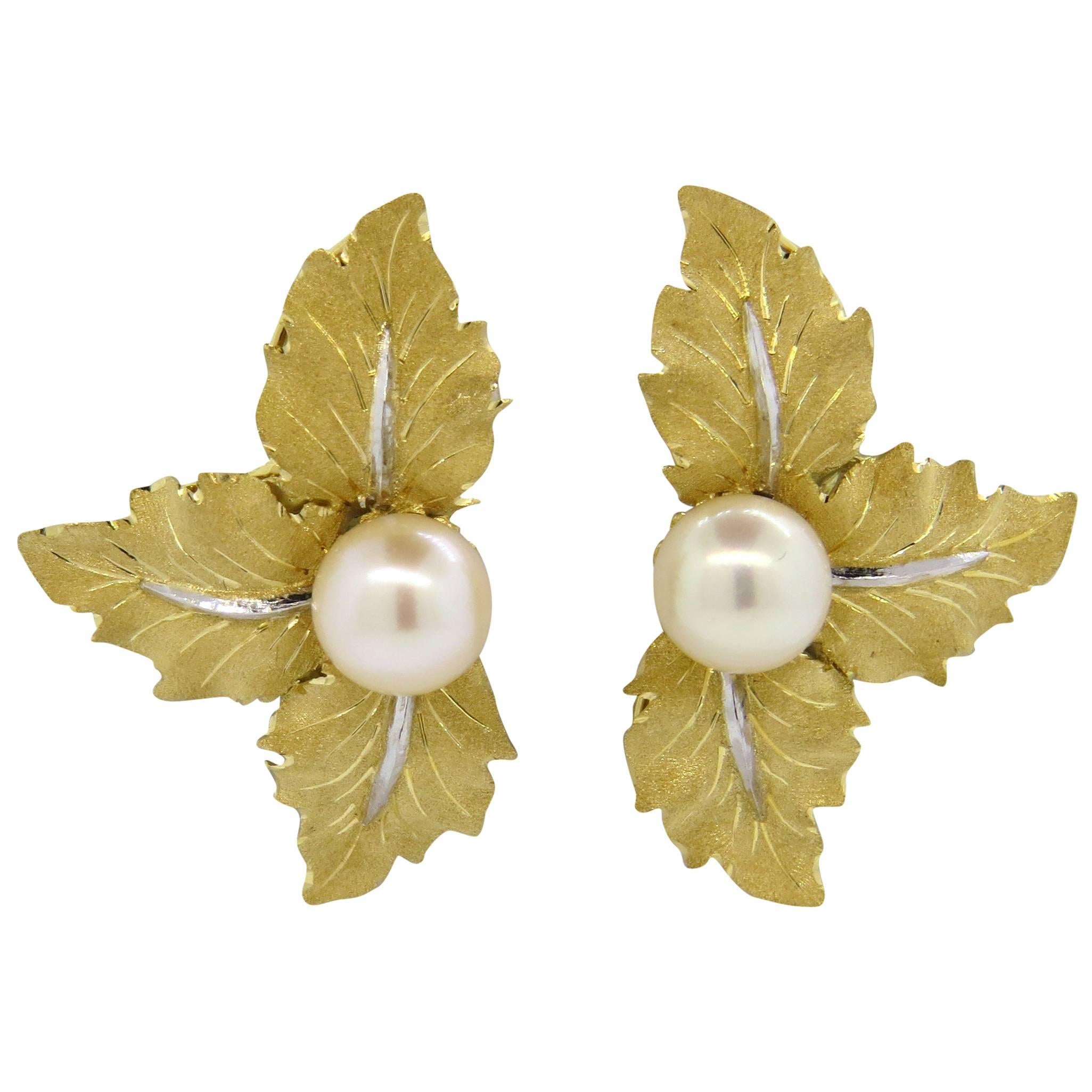 Buccellati Pearl Gold Leaf Motif Earrings 
