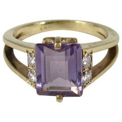Modernist Amethyst Diamond Gold Ring 3