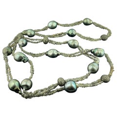 Tahiti-Perlen- und schwarze Diamant-Halskette