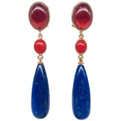 Boucles d'oreilles chandelier en grenat et lapis-lazuli sur or rose 18 carats