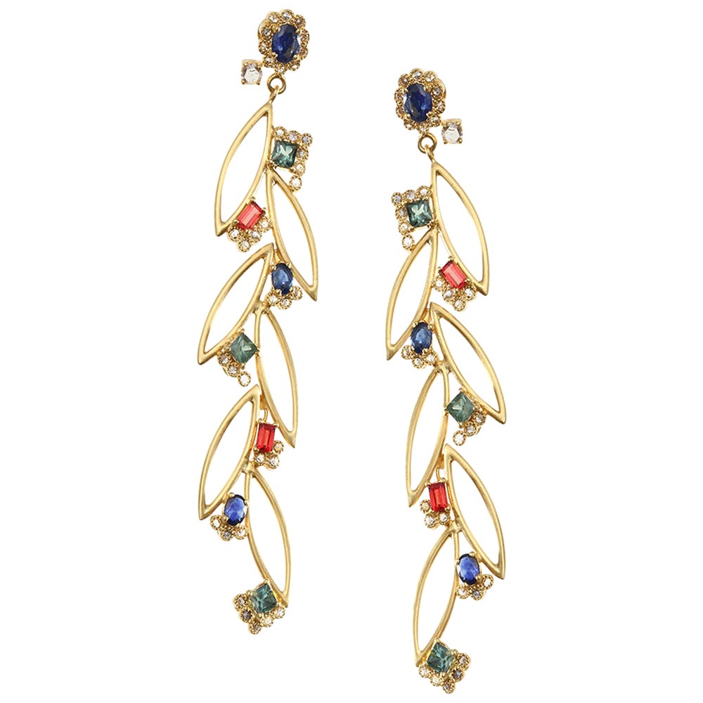 Pendientes Colgantes de Piedra de Color de 4,15 Quilates con Diamantes