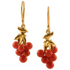 Handcrafted Earrings 18 Karat Yellow Gold and Red Stones Bunch
