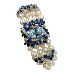 7 Carat Aquamarine 10 Carat Sapphire Diamond Pearl Bracelet France 18 Karat Gold