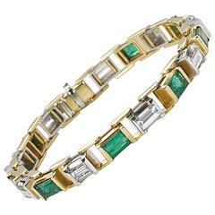 Vintage Tiffany & Co. emerald diamond gold line bracelet