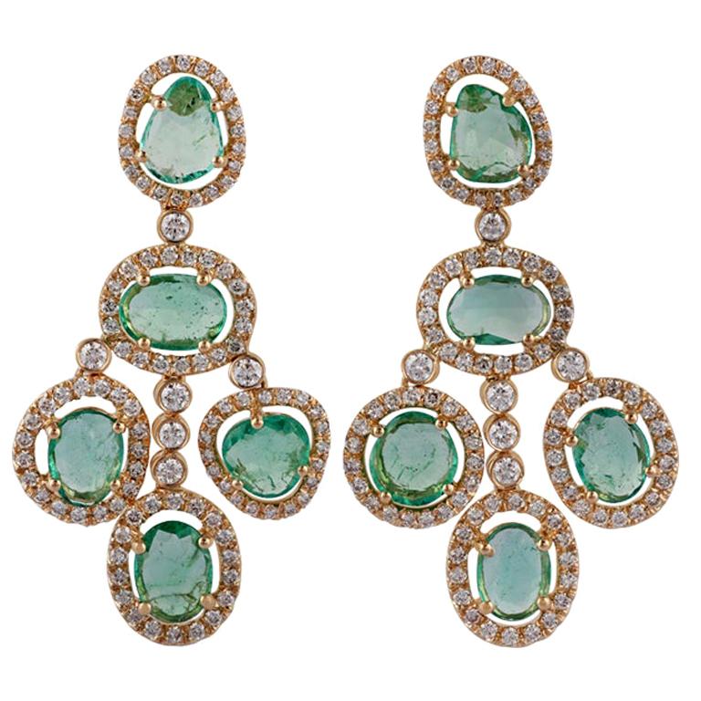 Emerald and Diamond Earrings Studded in 18 Karat Yellow Gold For Sale