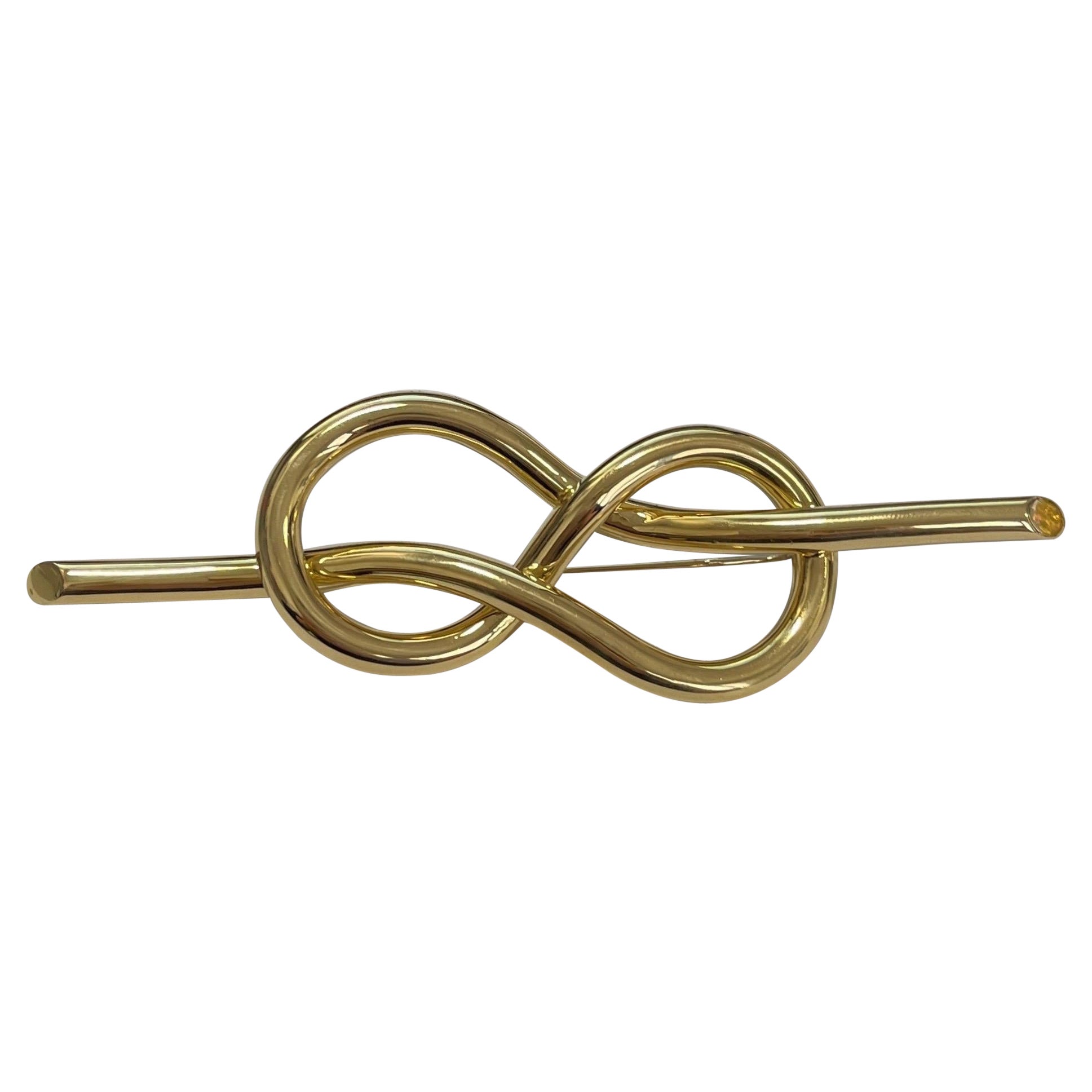 Mariner Knot Brooch in Yellow Gold 18 Karat For Sale