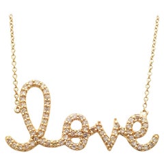 14k Große Love Script-Halskette aus Gelbgold und Diamanten Sydney Evan