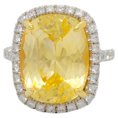 GIA Sri Lanka Cocktail-Ring mit gelbem Saphir im Kissenschliff und Diamanten