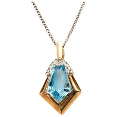 Retro Art Deco Aquamarine Diamonds Gold Pendant