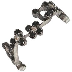 Dalben Black and White Diamond Gold Band Ring