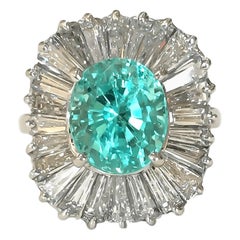 Raro anello ovale con tormalina Paraiba e diamanti Balleria in oro bianco 18 carati 3,38 carati Igi
