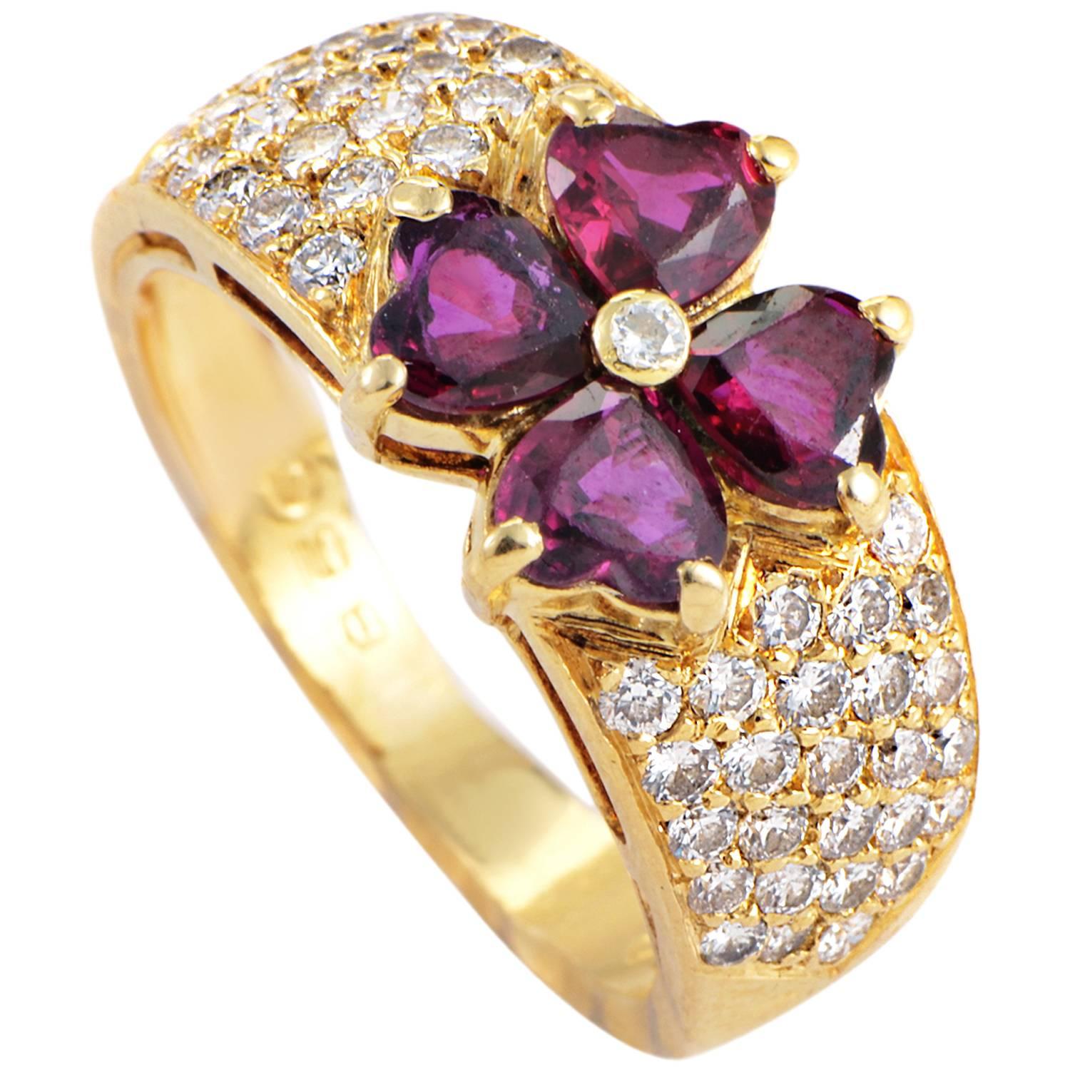 Van Cleef & Arpels Yellow Gold Diamond and Ruby Flower Band Ring