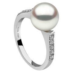 Anello classico con perle d'acqua dolce e diamanti in oro bianco 18 carati Yoko London