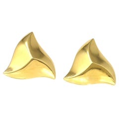 Signed Angela Cummings Pyramidal Clip On Earrings in 18 Karat Yellow Gold