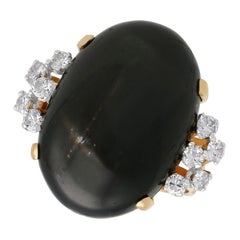 1950s Cabochon Cut Star Onyx and Diamond Yellow Gold Cocktail Ring
