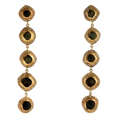 Orecchini penzolanti con diamanti grezzi organici in oro giallo 18 ct.