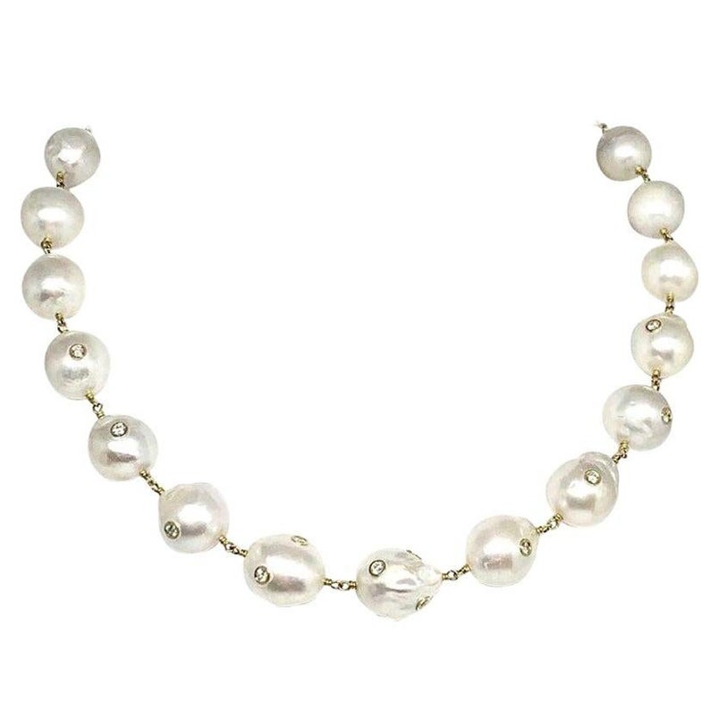 Fine South Sea Pearl Diamond 18 Karat Necklace Certified For Sale