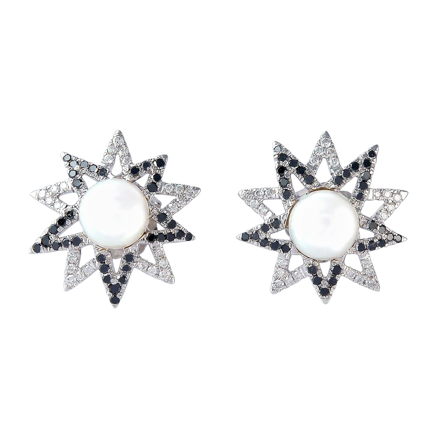 Pearl Stud Earrings with Diamonds Set in Star Shape Made in 18k White Gold For Sale