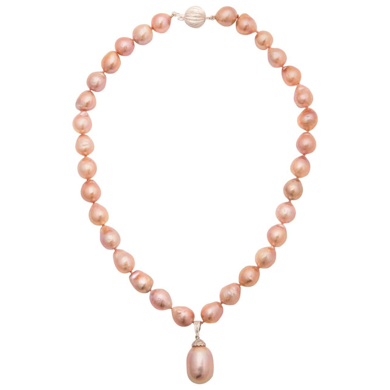 Lovely Pink Baroque Pearl Drop Necklace For Sale