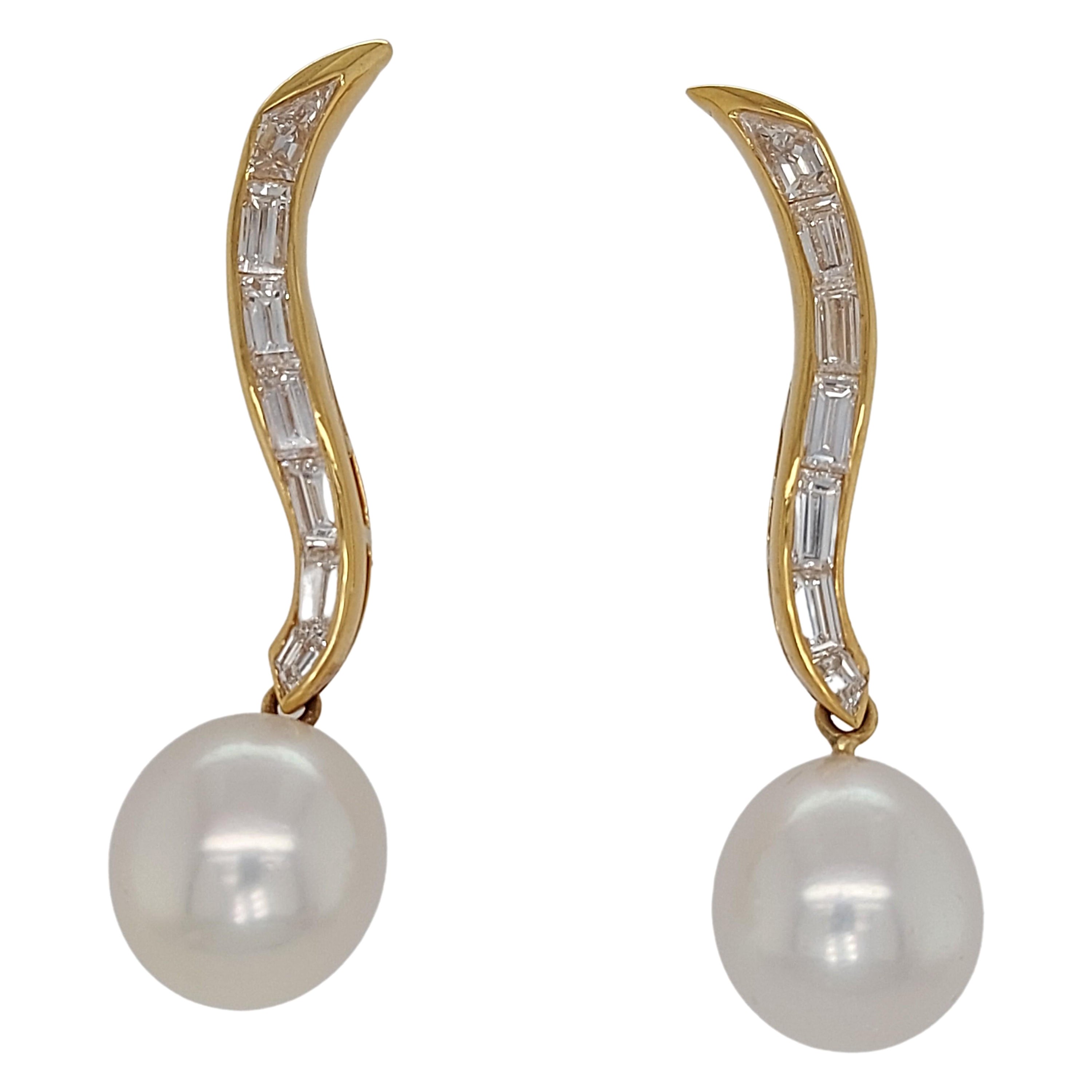 18kt Yellow Golden Earrings with Baguette Cut Diamonds & South Sea Pearls For Sale