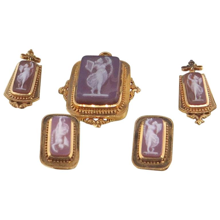 Antique Gold Hardstone Cameo Earrings Brooch Pendant Buttons Suite at