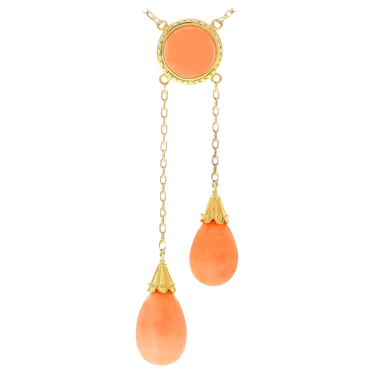 Antique Victorian 35.22 Carat Cabochon Cut Coral and Yellow Gold Necklace For Sale