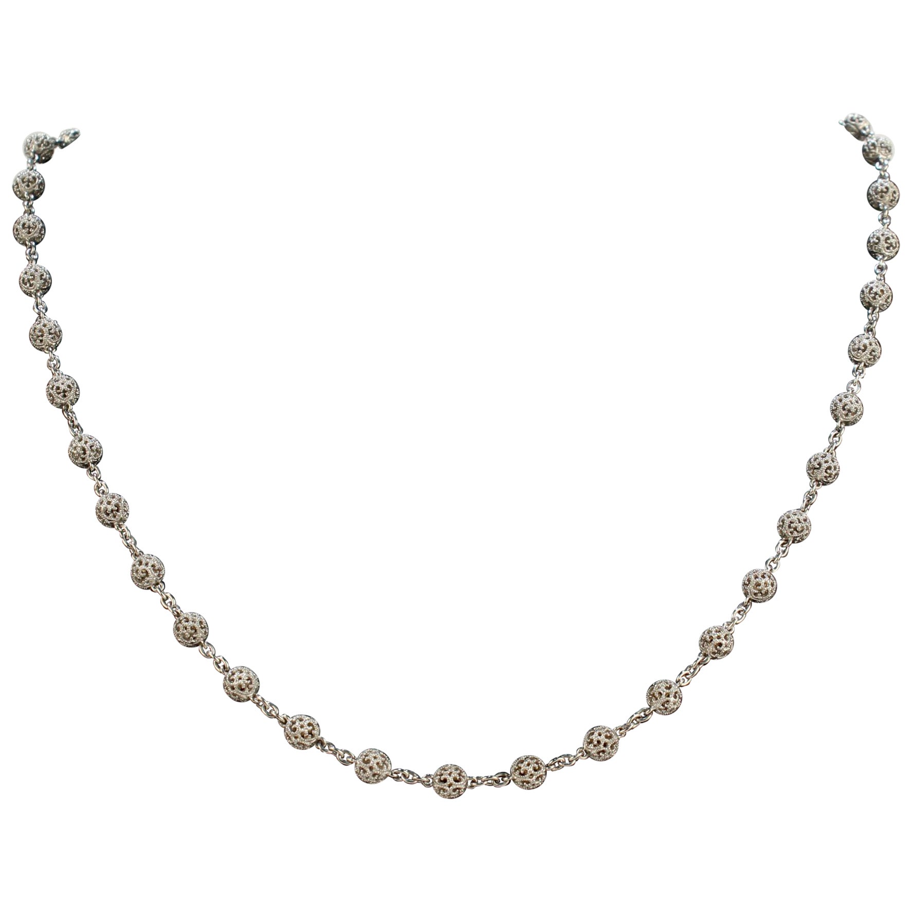 Cynthia Bach, collier de perles en filigrane en or blanc 18 carats en vente