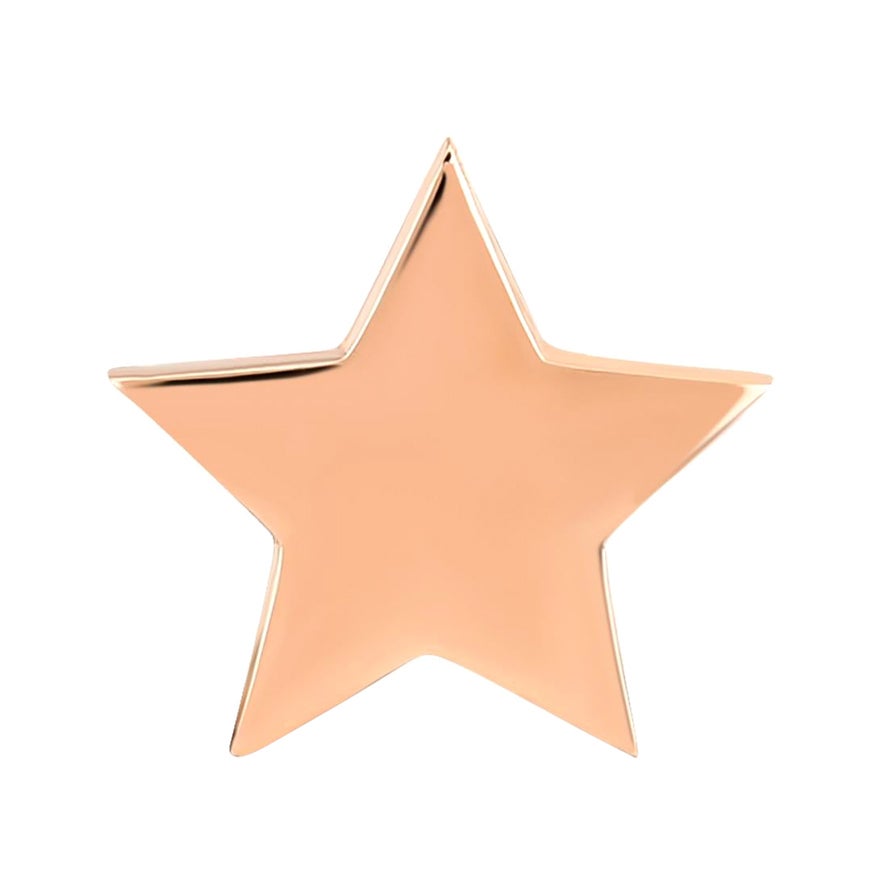 Pendiente de oro rosa de 14 quilates con estrella mediana 'Single' de Selda Jewellery en venta