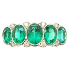 Vintage Fine Platinum Emerald Diamond Band Ring