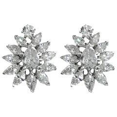 Exquisite Diamond 10 Carat Starburst Drop Earrings 10