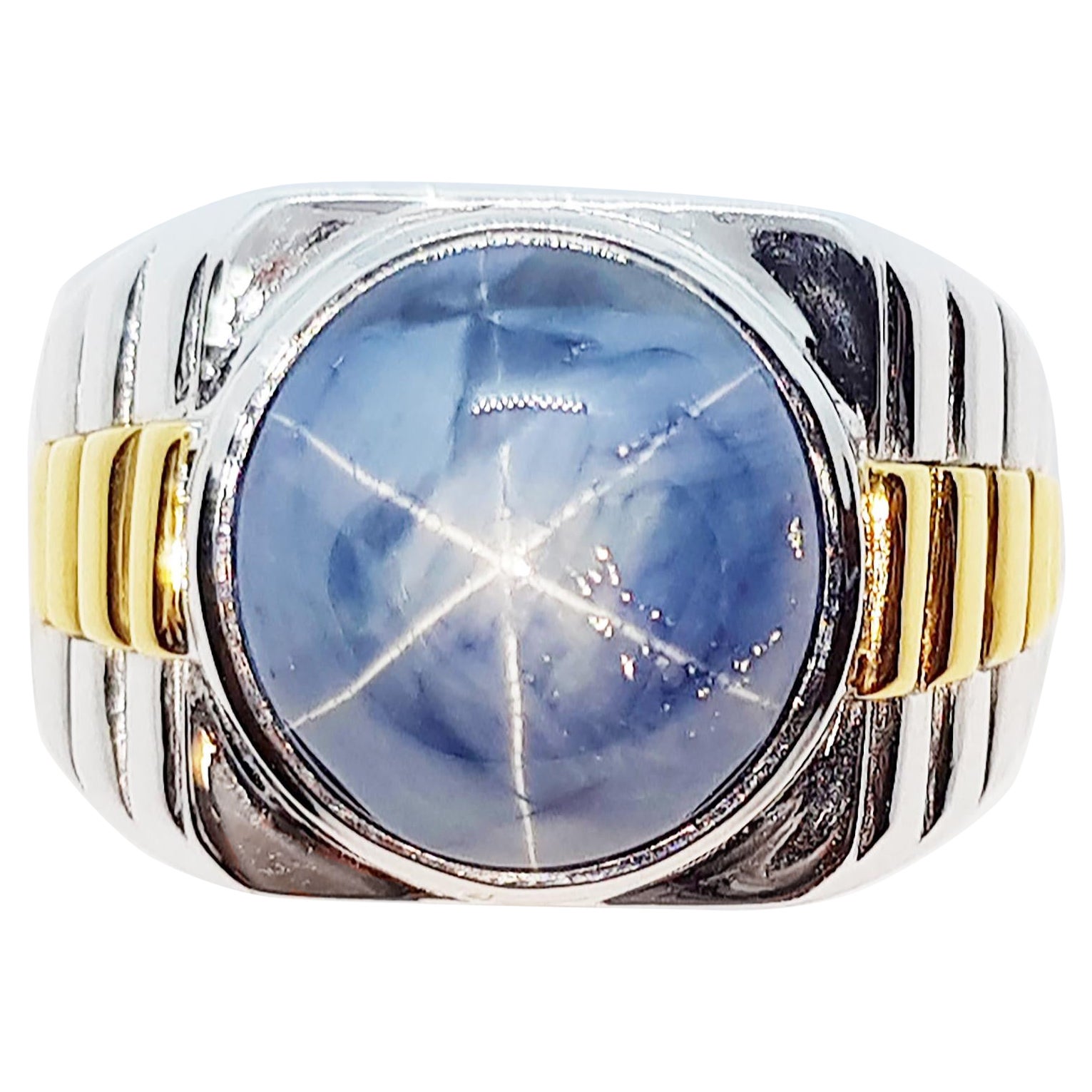 Blue Star Sapphire Ring Set in 18 Karat White Gold Settings For Sale