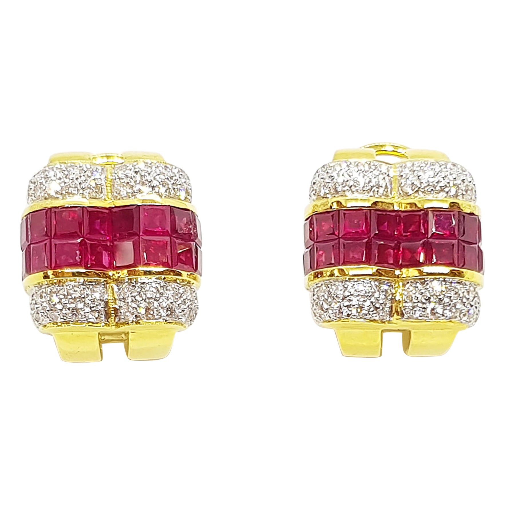 Pendientes de rubí con diamantes engastados en oro de 18 quilates en venta