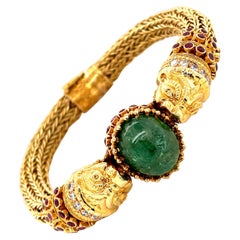 Vintage 18K Yellow Gold Dragon Head Bracelet with Cabochon Emerald