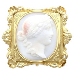 Antique Carved Hardstone and Yellow Gold Cameo Brooch, circa 1860