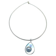Mother of Pearl, Irrescent Mobee Pearl Necklace Wire, Pendant