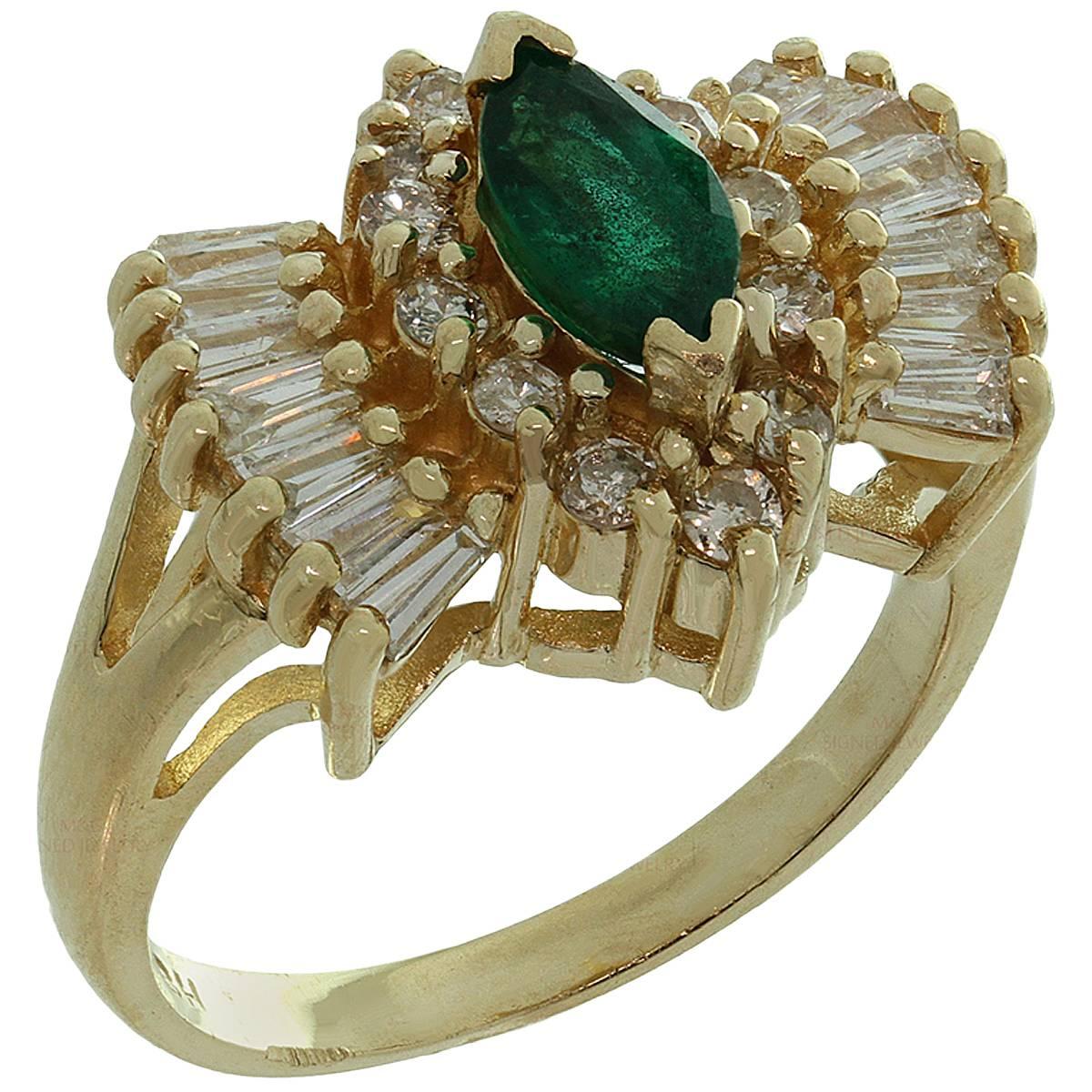 Marquise Emerald Diamond Gold Ring For Sale
